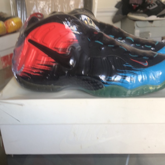 Foamposite One - Picture 4 of 5